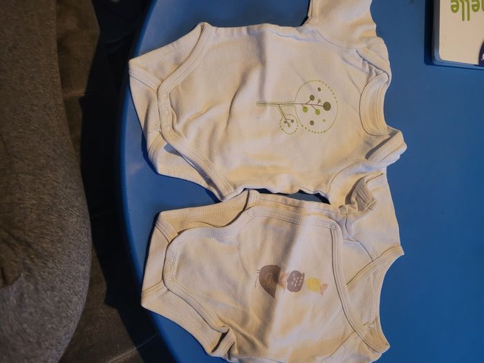 2 bodies manche courte 1 mois