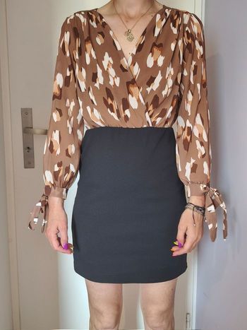 Robe mi-longue taille L