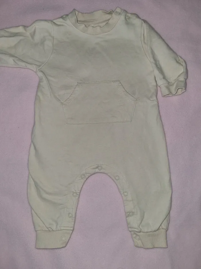 Combinaison taille 6 mois 68 cm