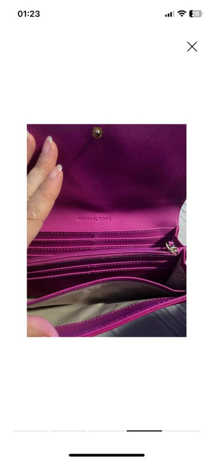 Porte feuille Michael Kors Framboise - photo numéro 3