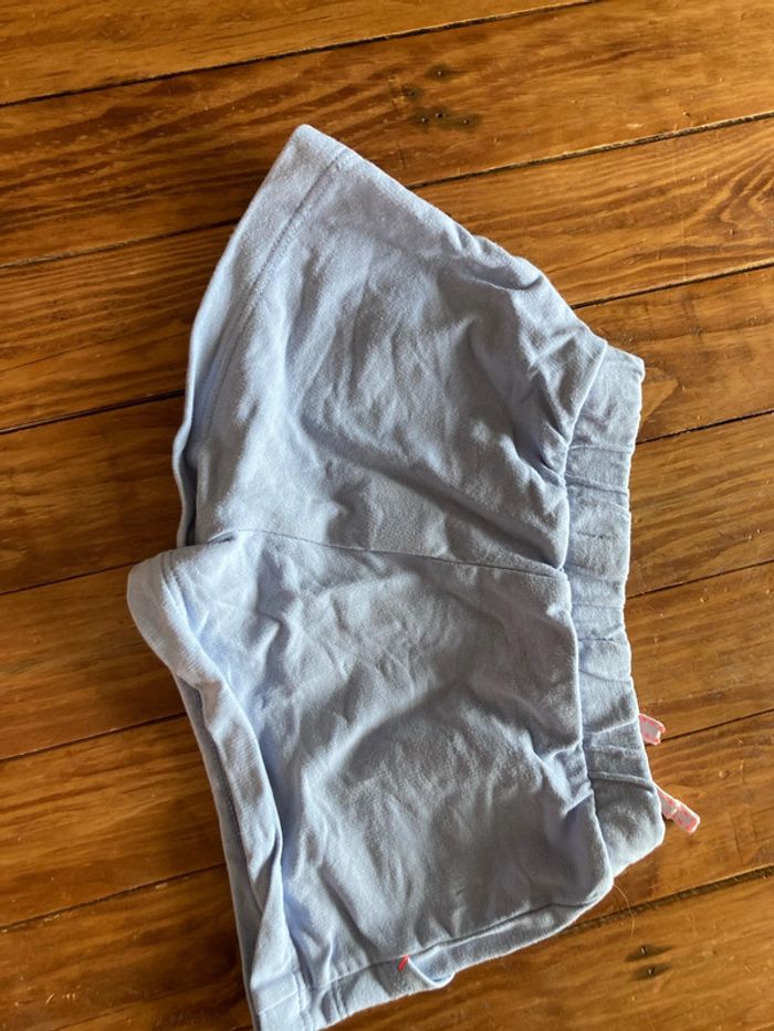 Short 4 ans - photo numéro 2