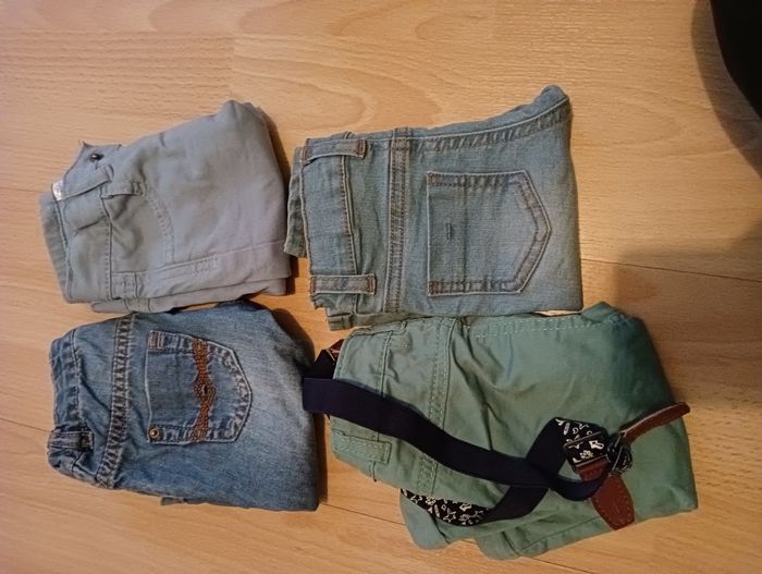 Lot 8 jeans - 6 mois - photo numéro 2