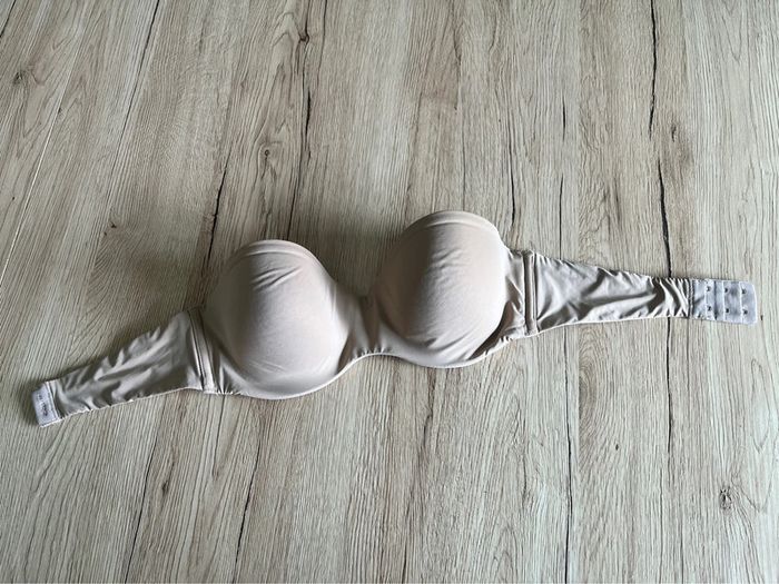 Soutien-gorge gorges couleur chair sans couture etam