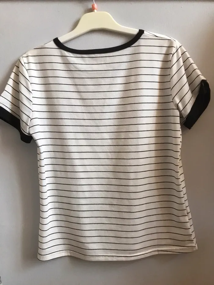 T-shirt manches courtes blanc à rayures - photo numéro 2
