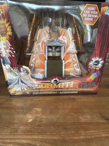 Gormiti le temple de luminos seigneur de la lumière