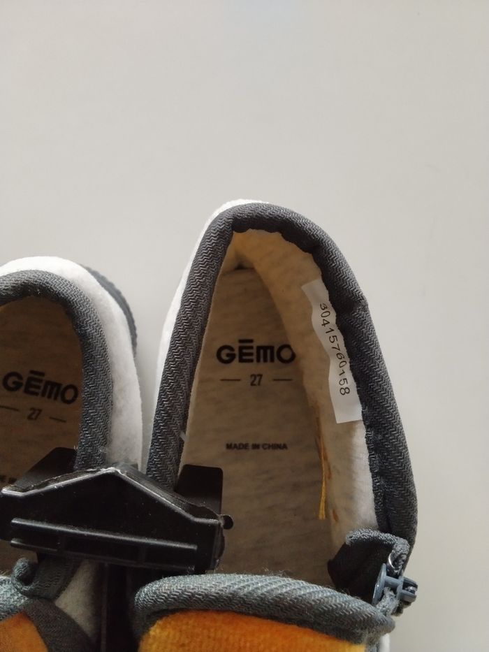 Chaussons taille 27 - photo numéro 3