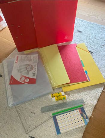 Lot de fournitures scolaires 7