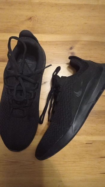 Basket Nike mixte T 38
