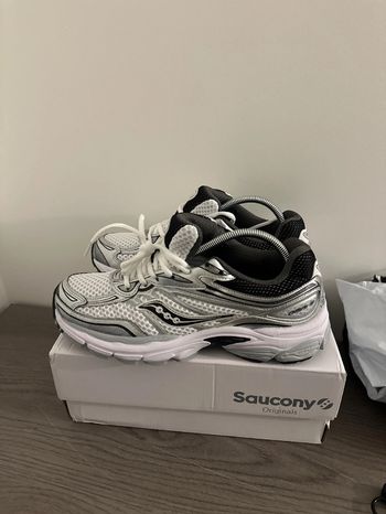 Saucony Omni 9 - Taille 43