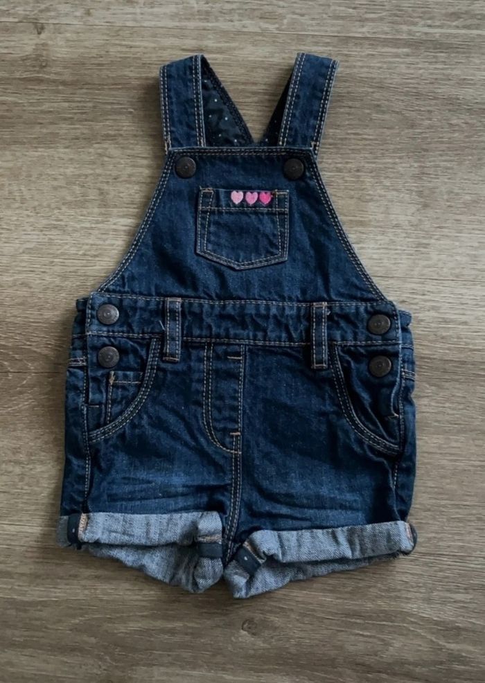 Salopette kiabi taille 9 mois
