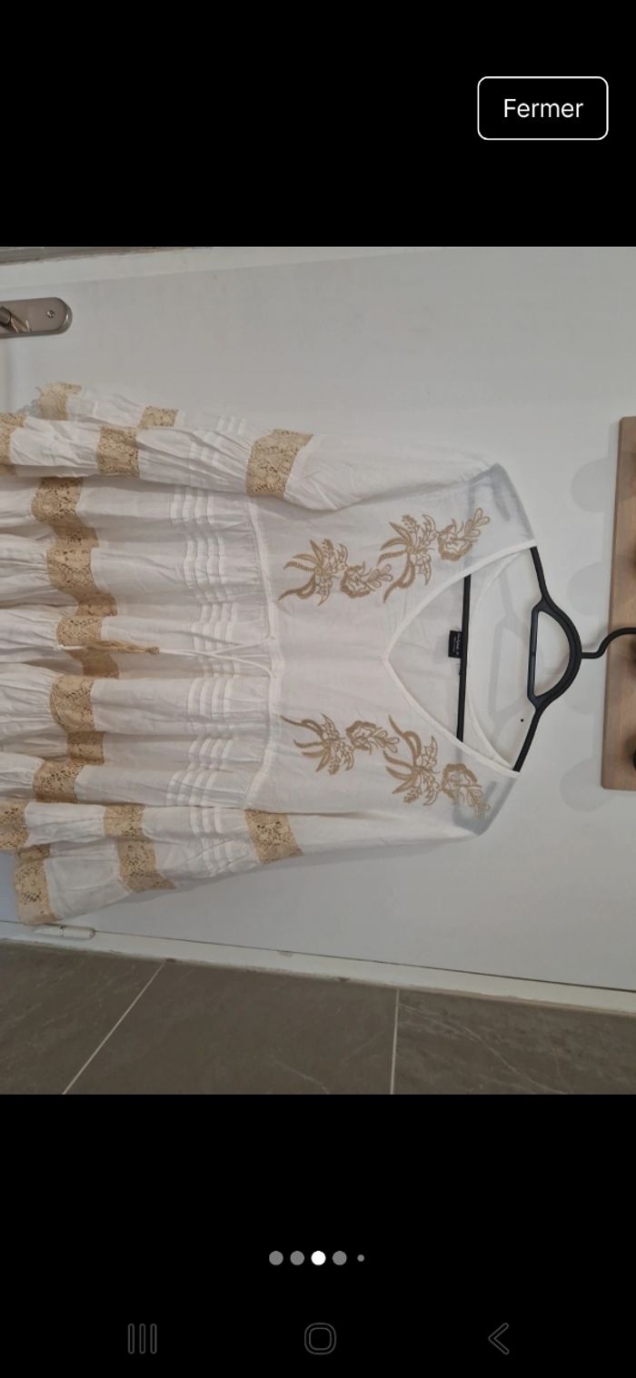 Robe - photo numéro 3