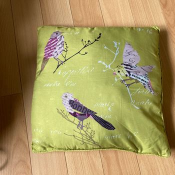 # coussin# oiseau