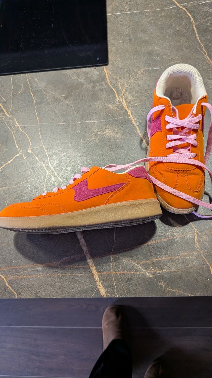 Sneakers orange/fushia tendance - photo numéro 2