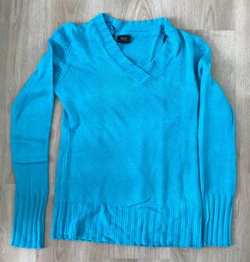 Pull col V femme 42/44 Bon prix collection