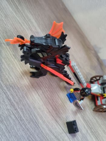 Lego castle 6047 traitor transport