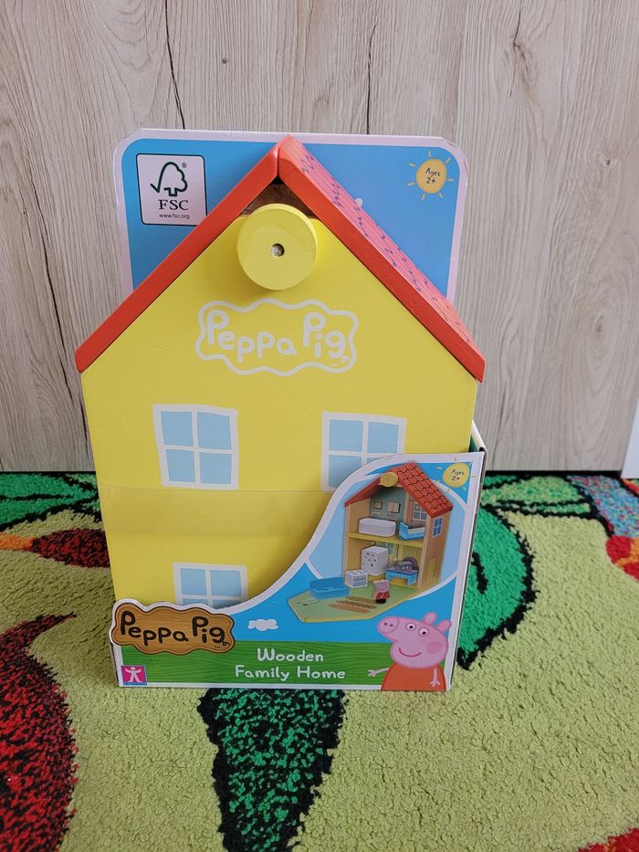 PEPPA PIG LA MAISON EN BOIS  MARQUE BANDAI - photo numéro 9