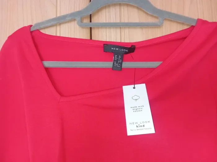 BNWT Size 10 red long sleeve top