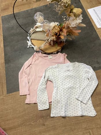 2  maillots de corps manches longues 2-3 ans fille 