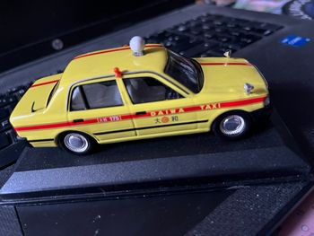 Taxi Toyota Crown (échelle 1/43)