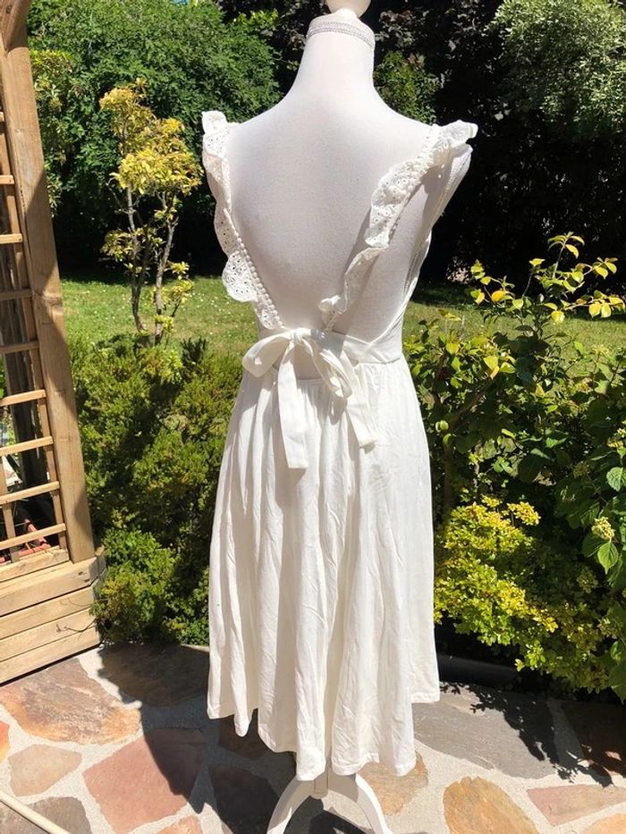 Robe H&M neuve taille 38 - photo numéro 9