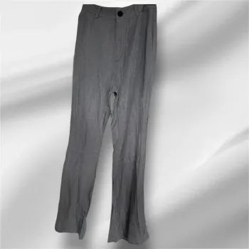 Pantalon cintrée patte d’éléphant T34