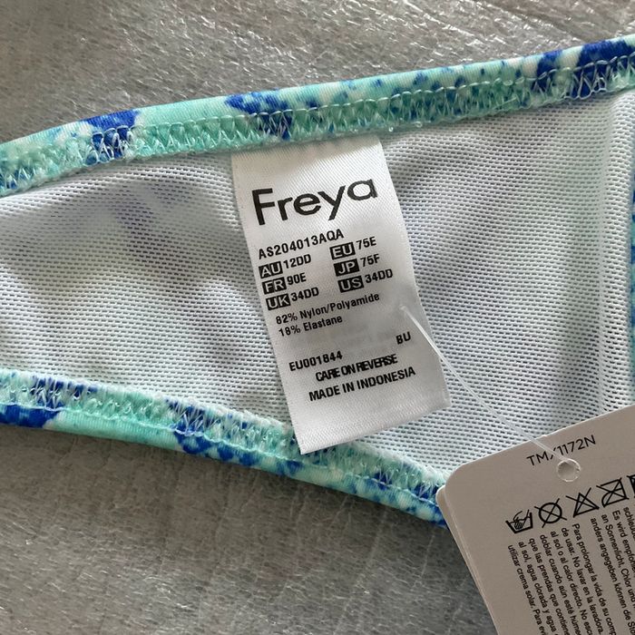 Haut maillot bleu Freya neuf - photo numéro 9