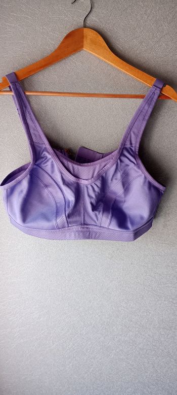 Brassière