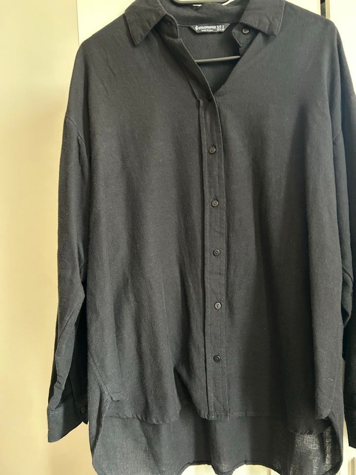 Chemise noire unie en Lin Stradivarius Taille M - photo numéro 2