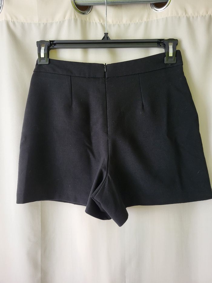 Jupe short - photo numéro 3