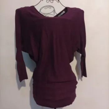 Pull viscose boutons dans le dos Gémo taille 38
