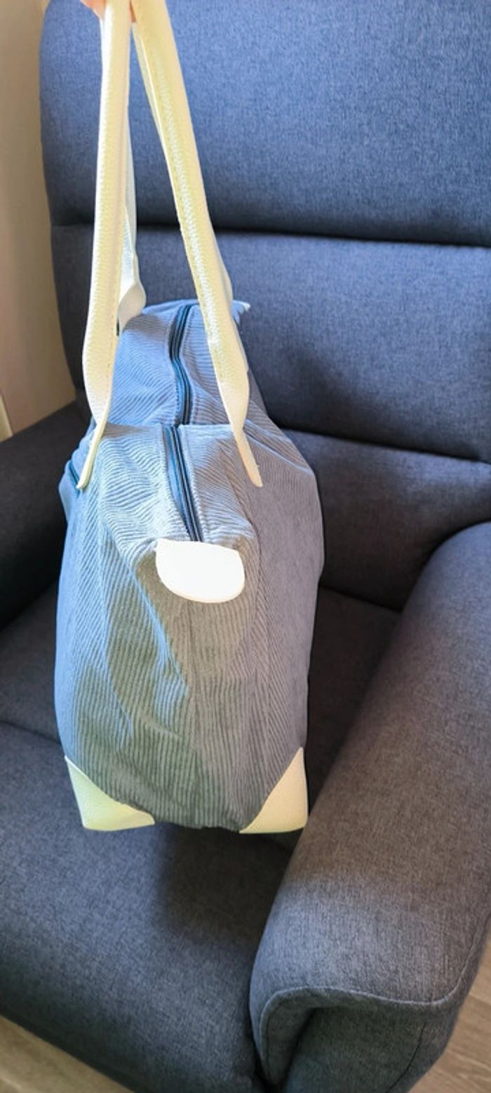 Grand Sac fourre-tout très tendance gris velour - photo numéro 2