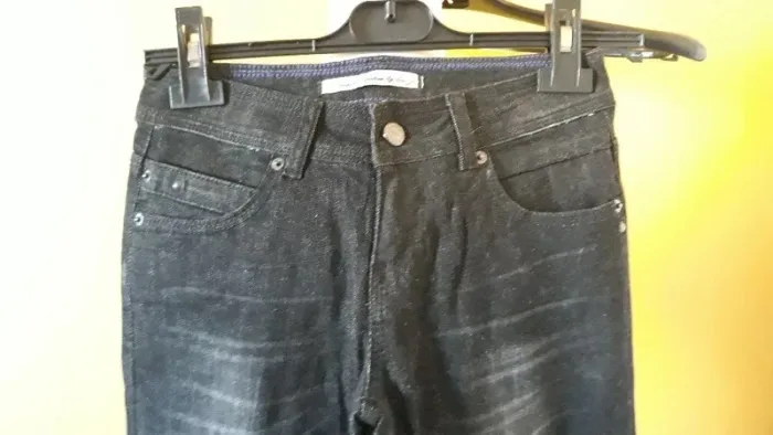 Jean noir Mim taille 34 - photo numéro 3