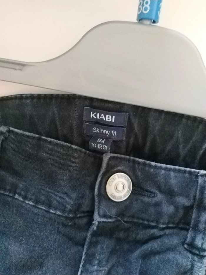 Jean noir skinny fit Kiabi 12 ans - photo numéro 4