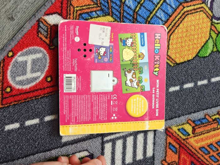Livre sonore hello kitty - photo numéro 2