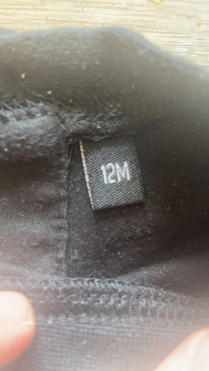 Ensemble survêtement 12mois - photo numéro 2