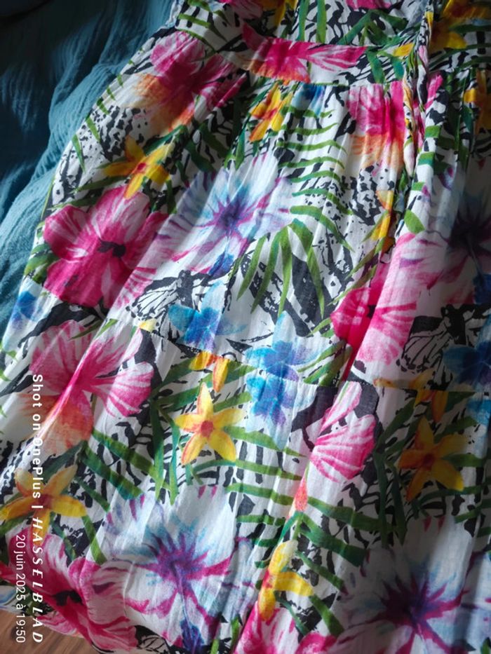 Superbe robe d'été fleurie - photo numéro 4