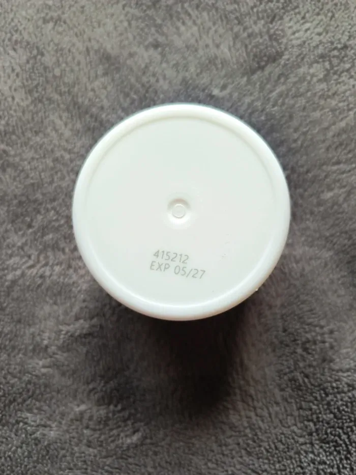 Crème nuit peau neuve Age Lift Uriage - photo numéro 2