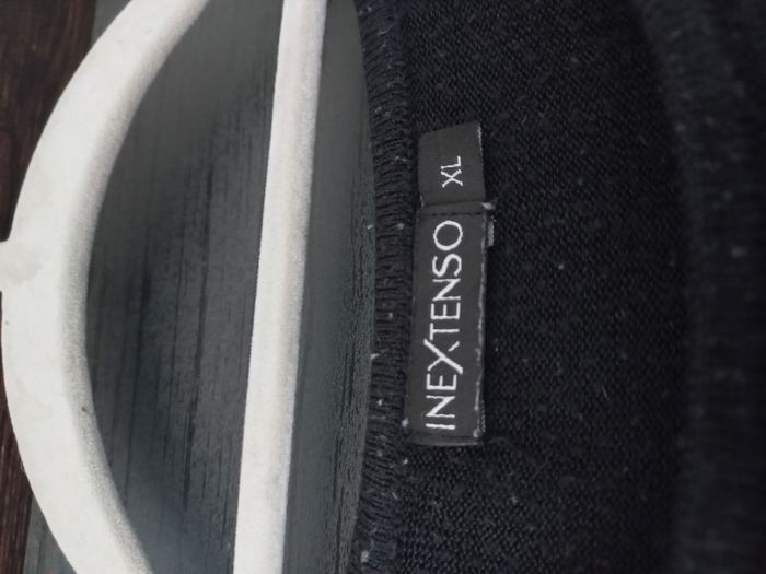 pull noir mi saison XL - photo numéro 2