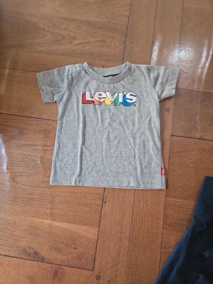 Lot tee shirt 12 mois - photo numéro 3