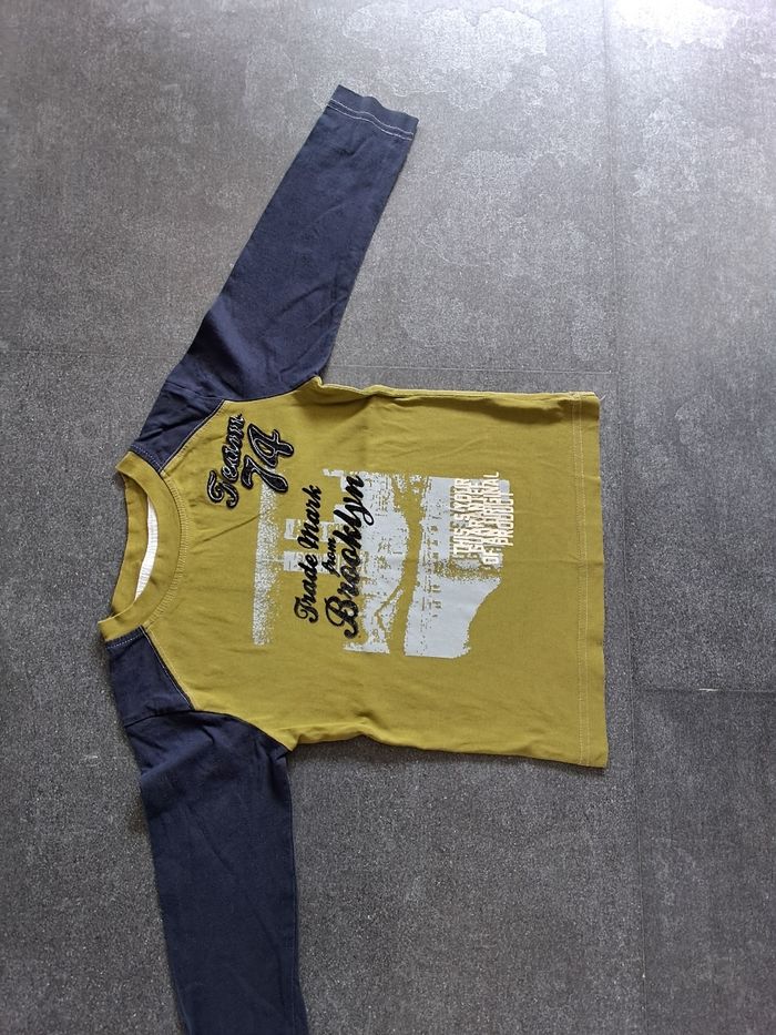 Tee-shirt manches longues 5 ans Influx, Très bon état