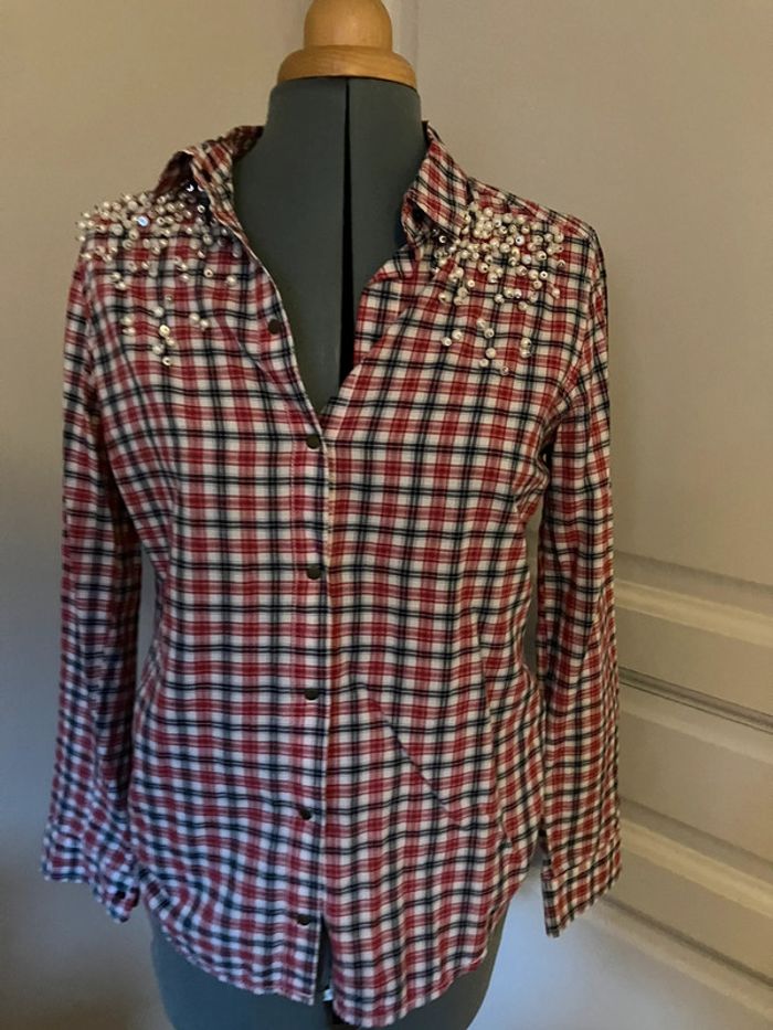 Chemisier carreaux détails bijoux 36