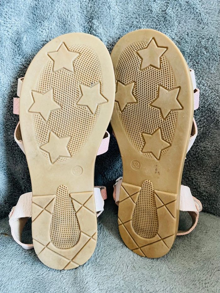 Lot chaussures sandales fille été - photo numéro 8