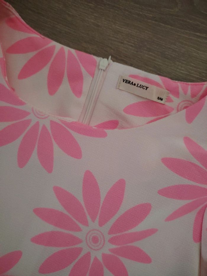 Robe courte fleurie rose - photo numéro 2