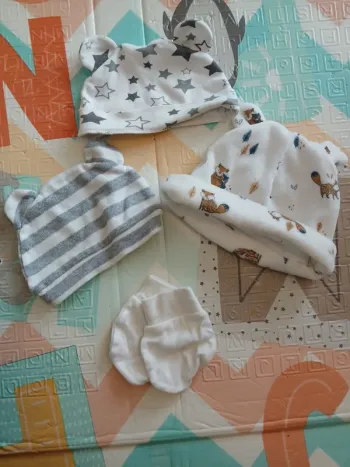 bonnets naissance