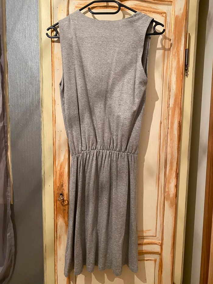 Robe femme sans manches - photo numéro 2