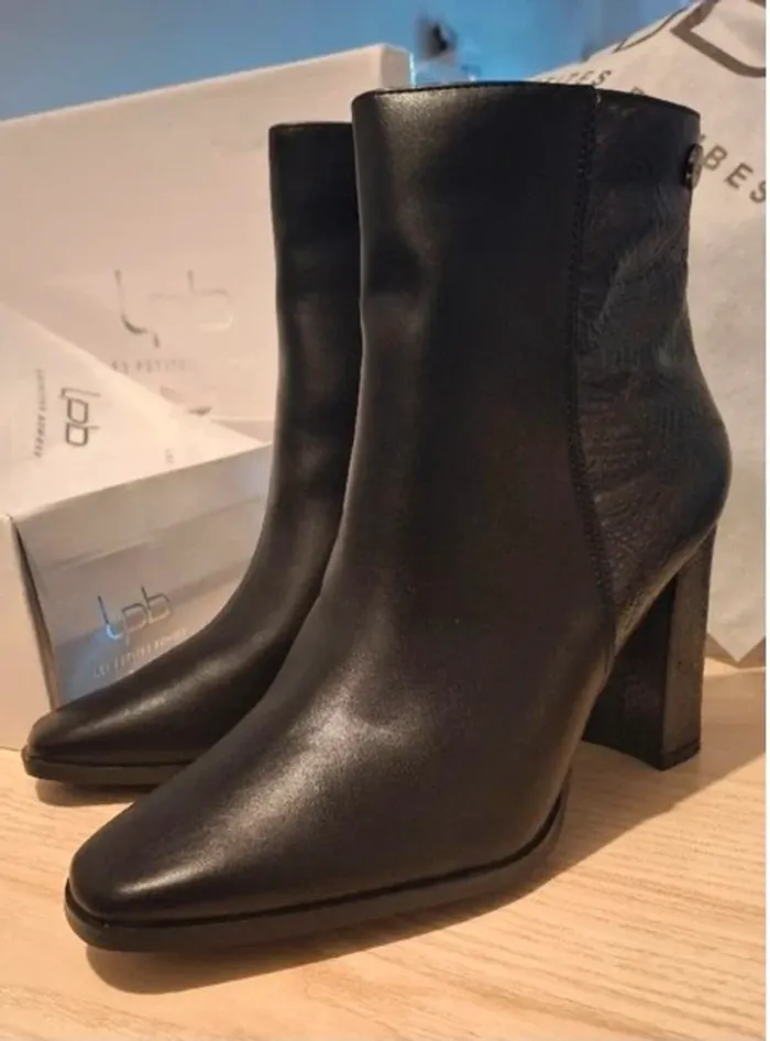 Plusieurs chaussures neuves taille 36,38 et 40 - photo numéro 2