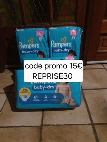 180 couches Pampers baby-dry taille 4
