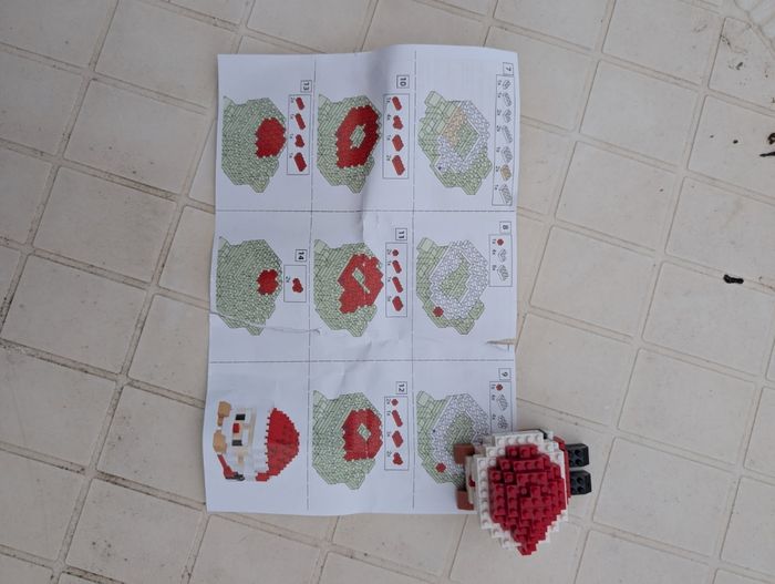 Jeu de construction Stitch + Père Noël Chibi Décoration – amusant et créatif - photo numéro 6