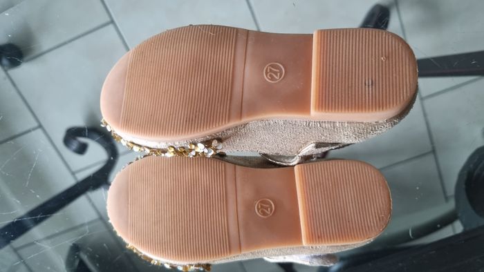 Chaussure pailletée or - photo numéro 5