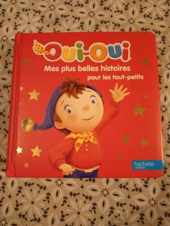 Album 4 histoires OUI OUI